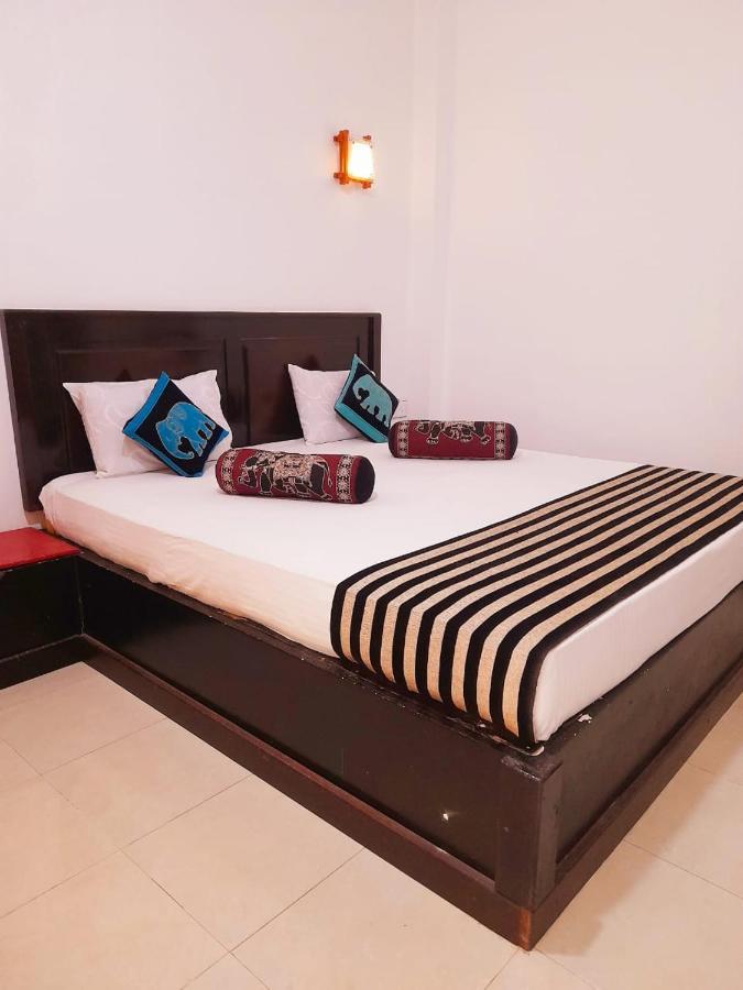 Heritage Rangiri Villa Dambulla Luaran gambar